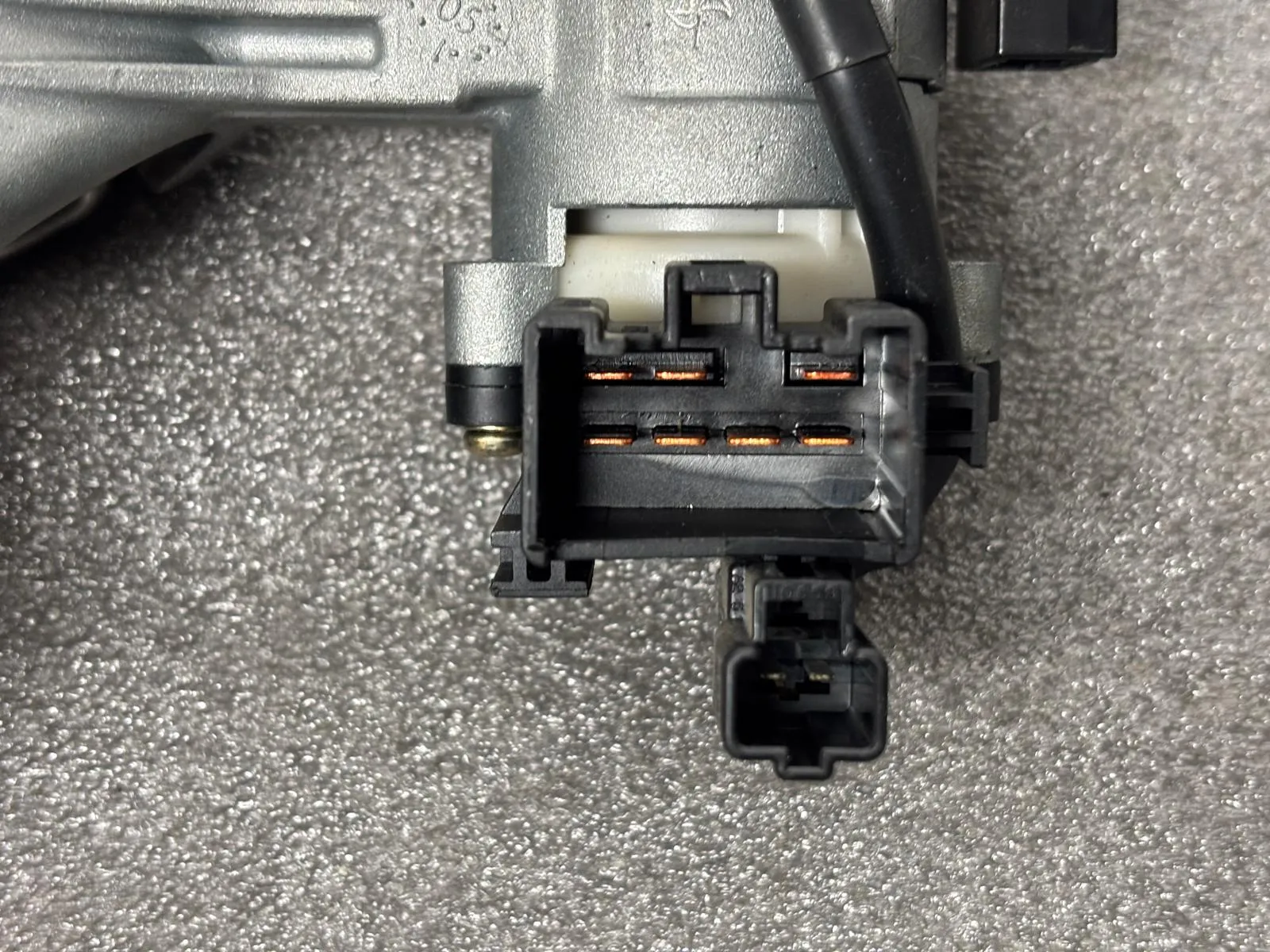 Bombín de encendido TOYOTA Corolla Hatchback (_E12_) Imagem-4