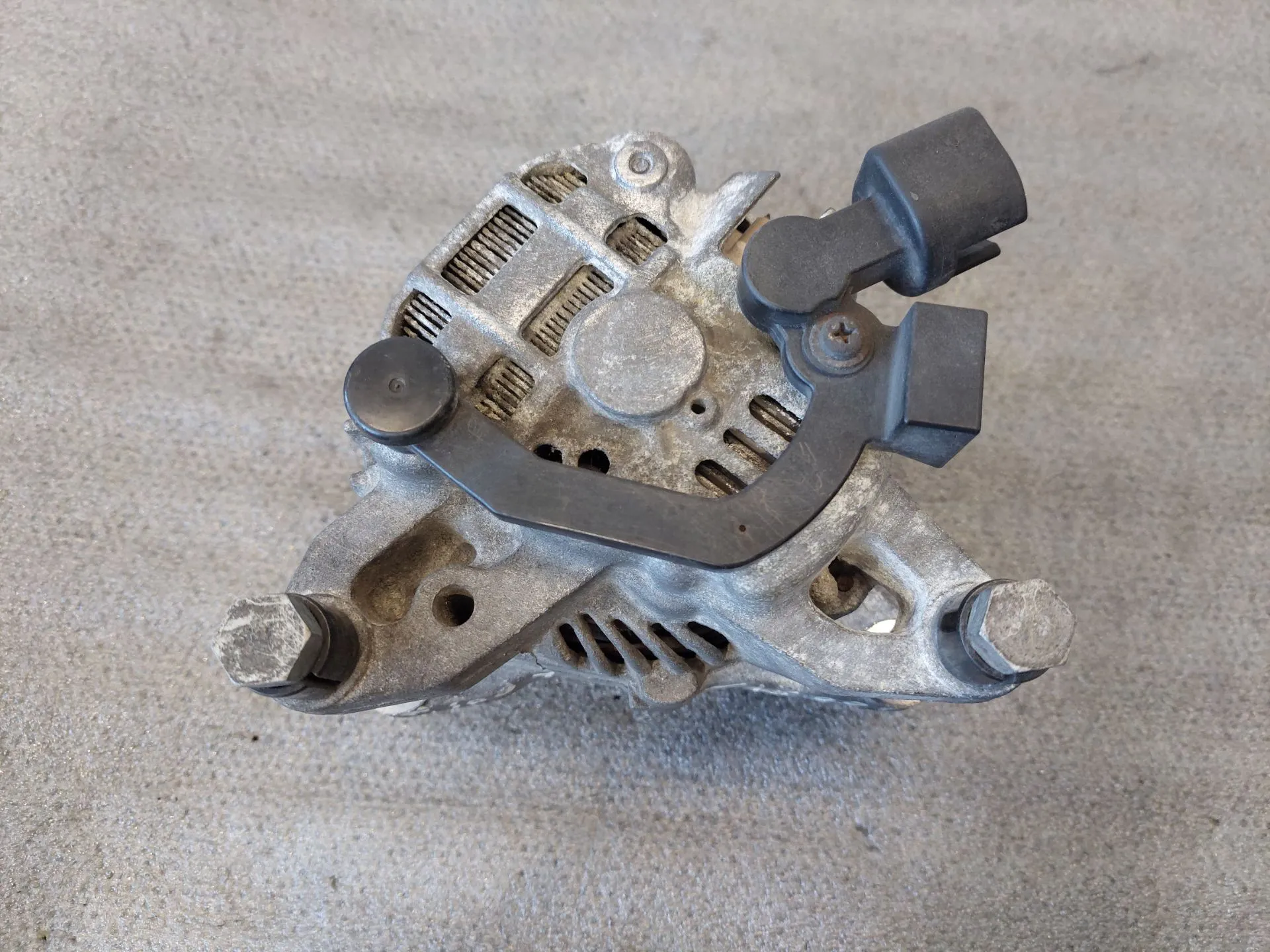 Alternador PEUGEOT 1007 (KM_) Imagem-5