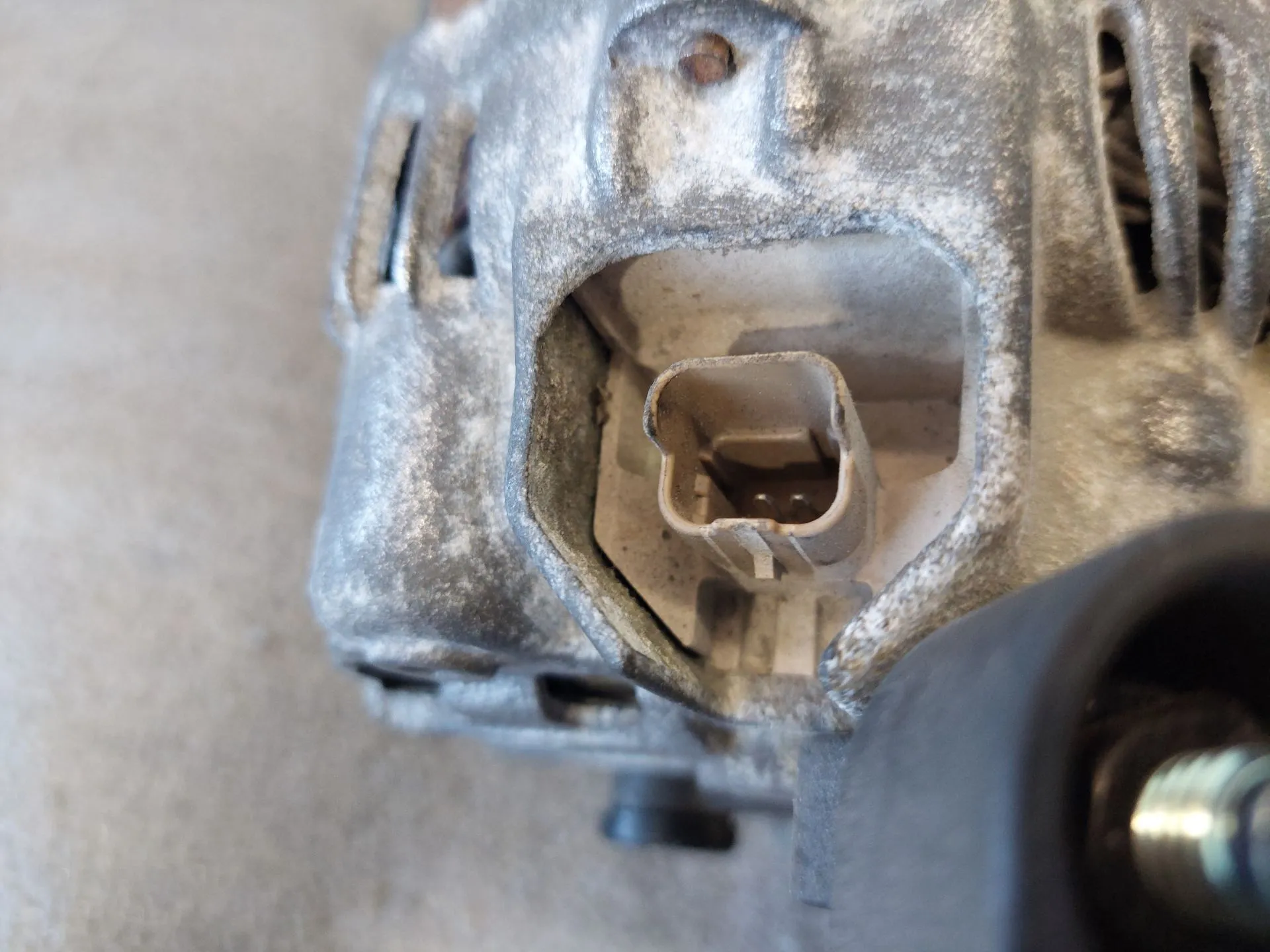 Alternador PEUGEOT 1007 (KM_) Imagem-7