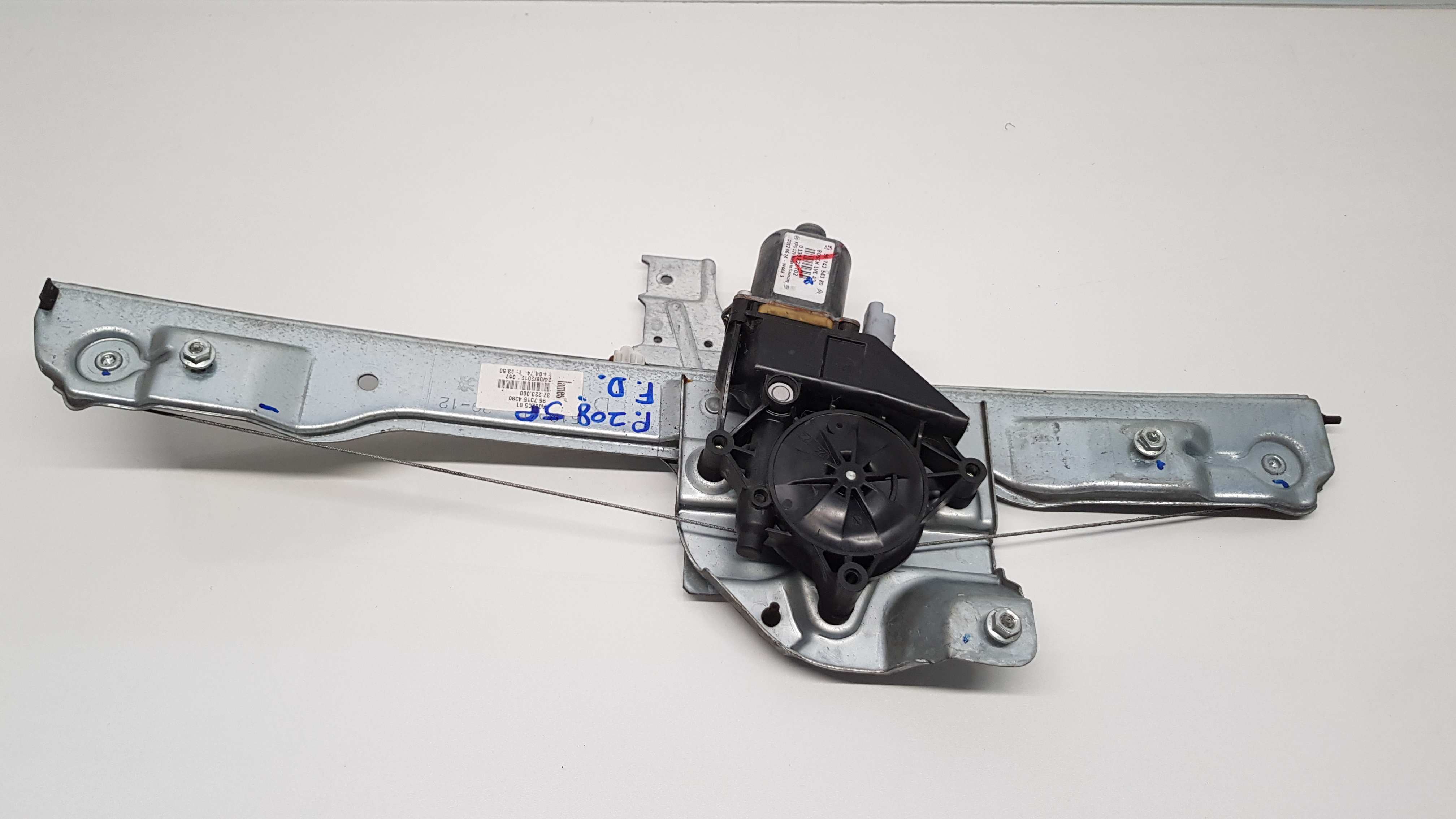 Elevador vidros frente direito PEUGEOT 208