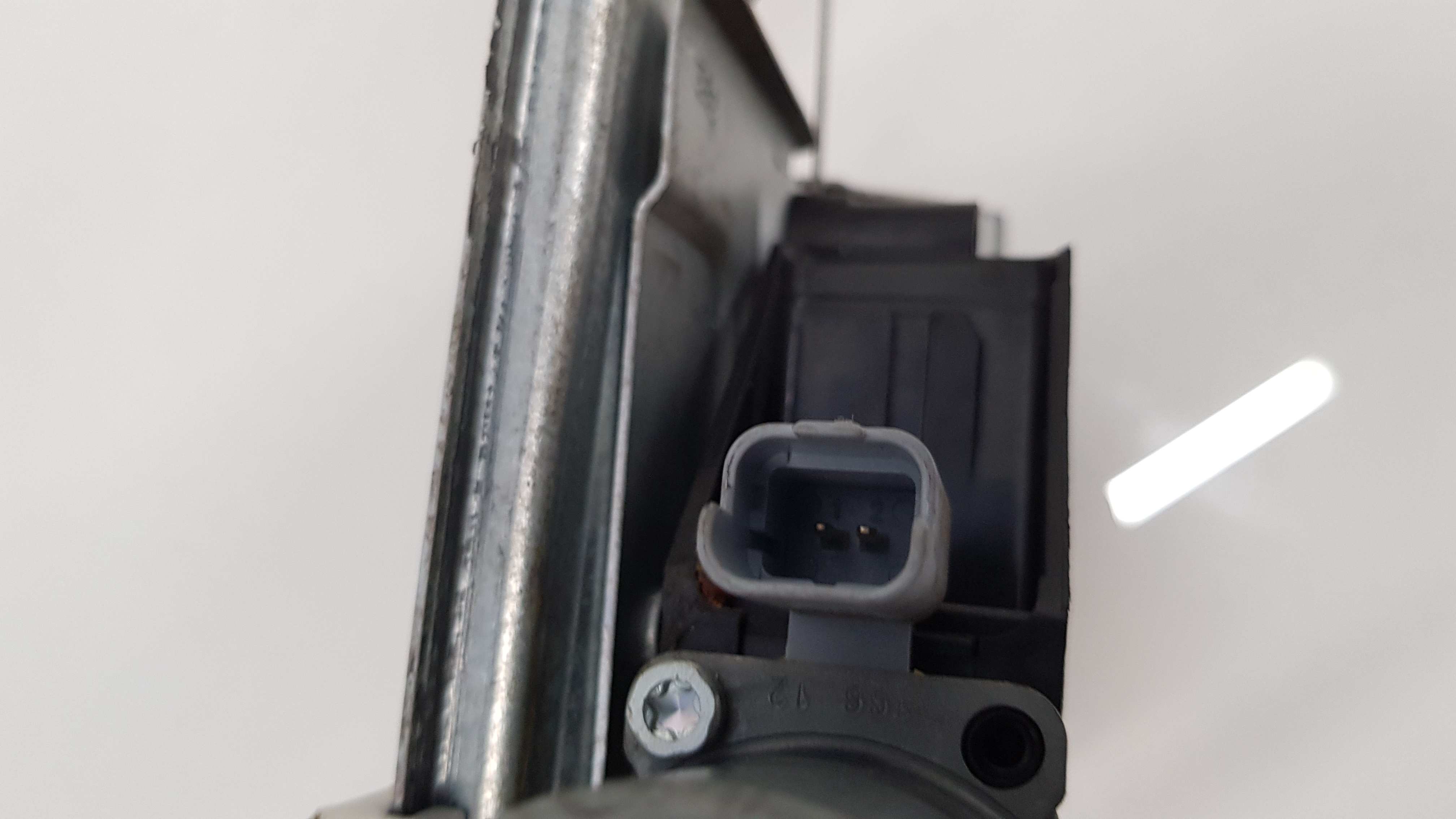 Elevador vidros frente direito PEUGEOT 208 Imagem-2