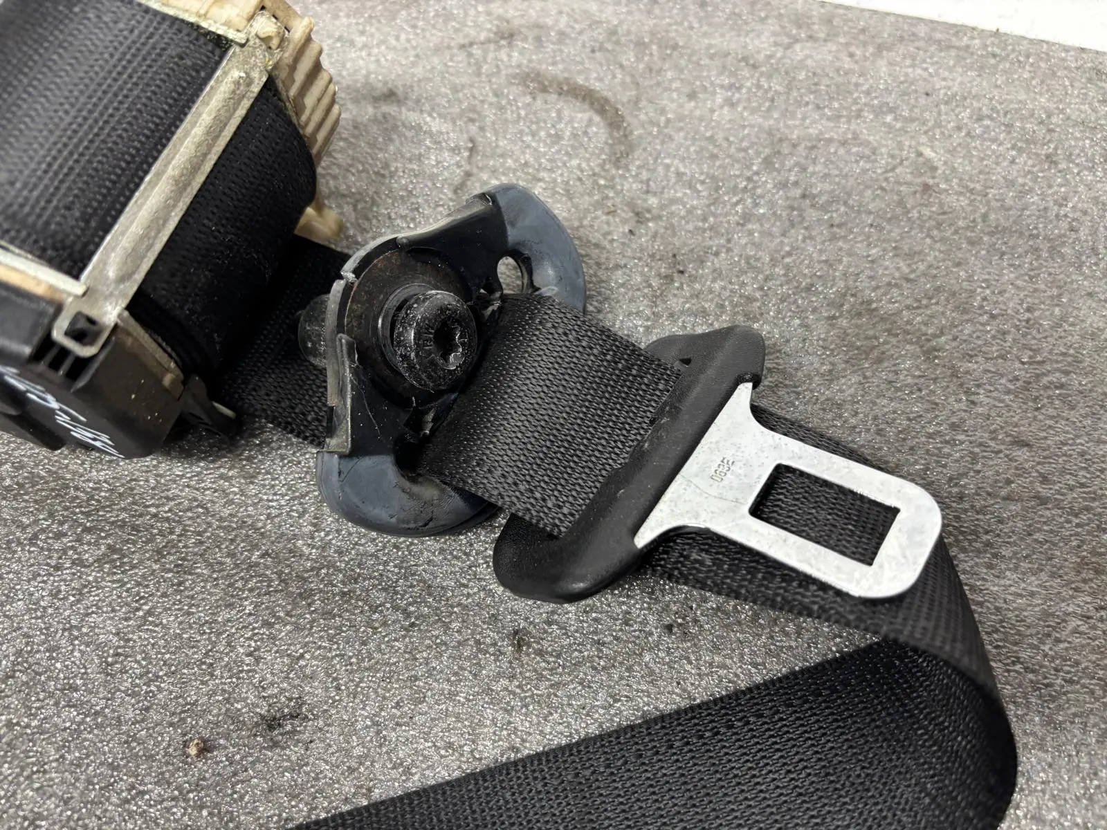 Right rear seatbelt OPEL Corsa C Imagem-2