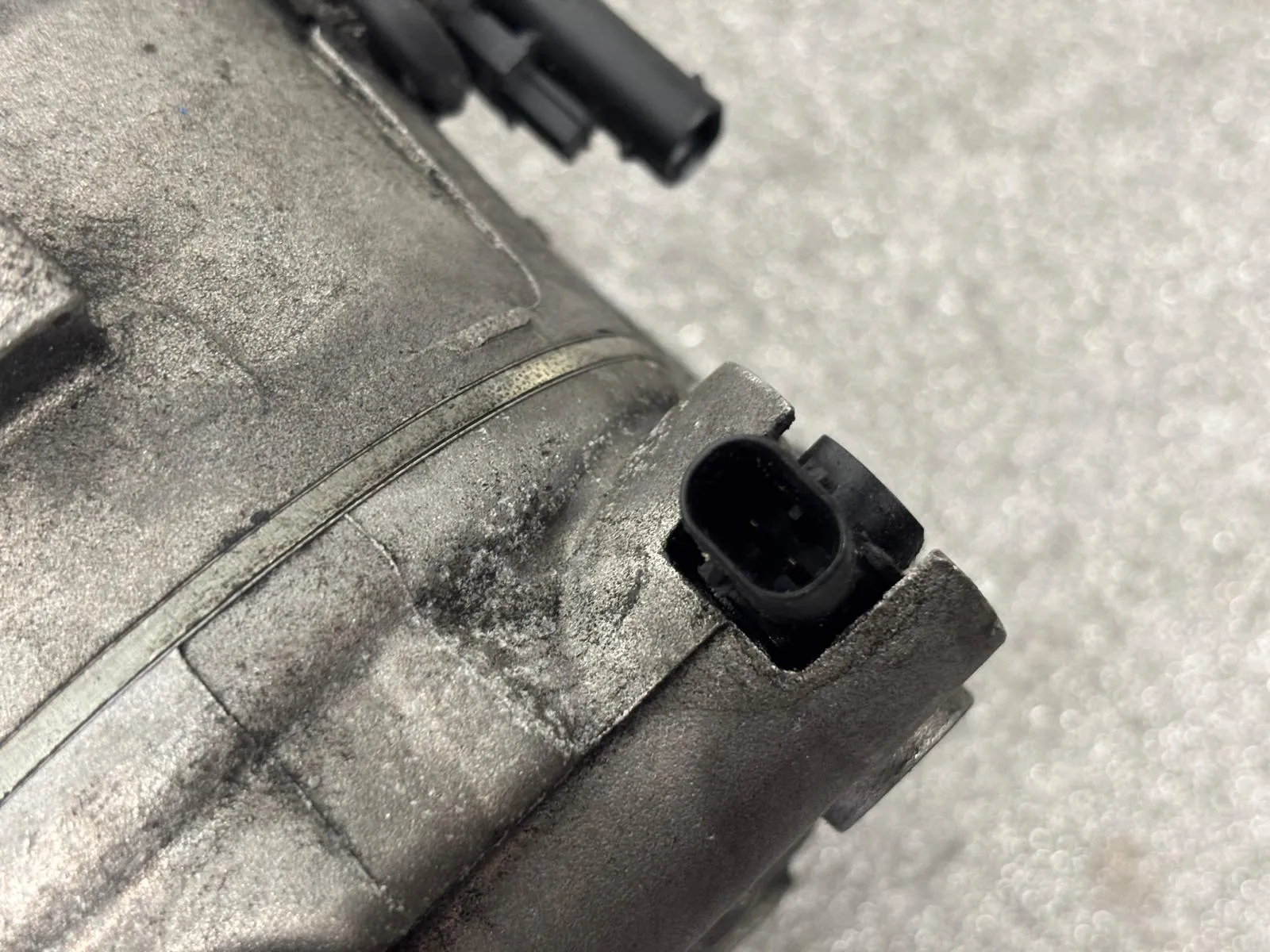 Compresseur AC OPEL Astra J Sports Tourer Imagem-3