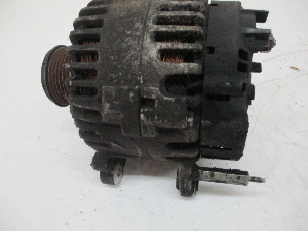 Alternador VOLKSWAGEN Golf V (1K1) Imagem-3