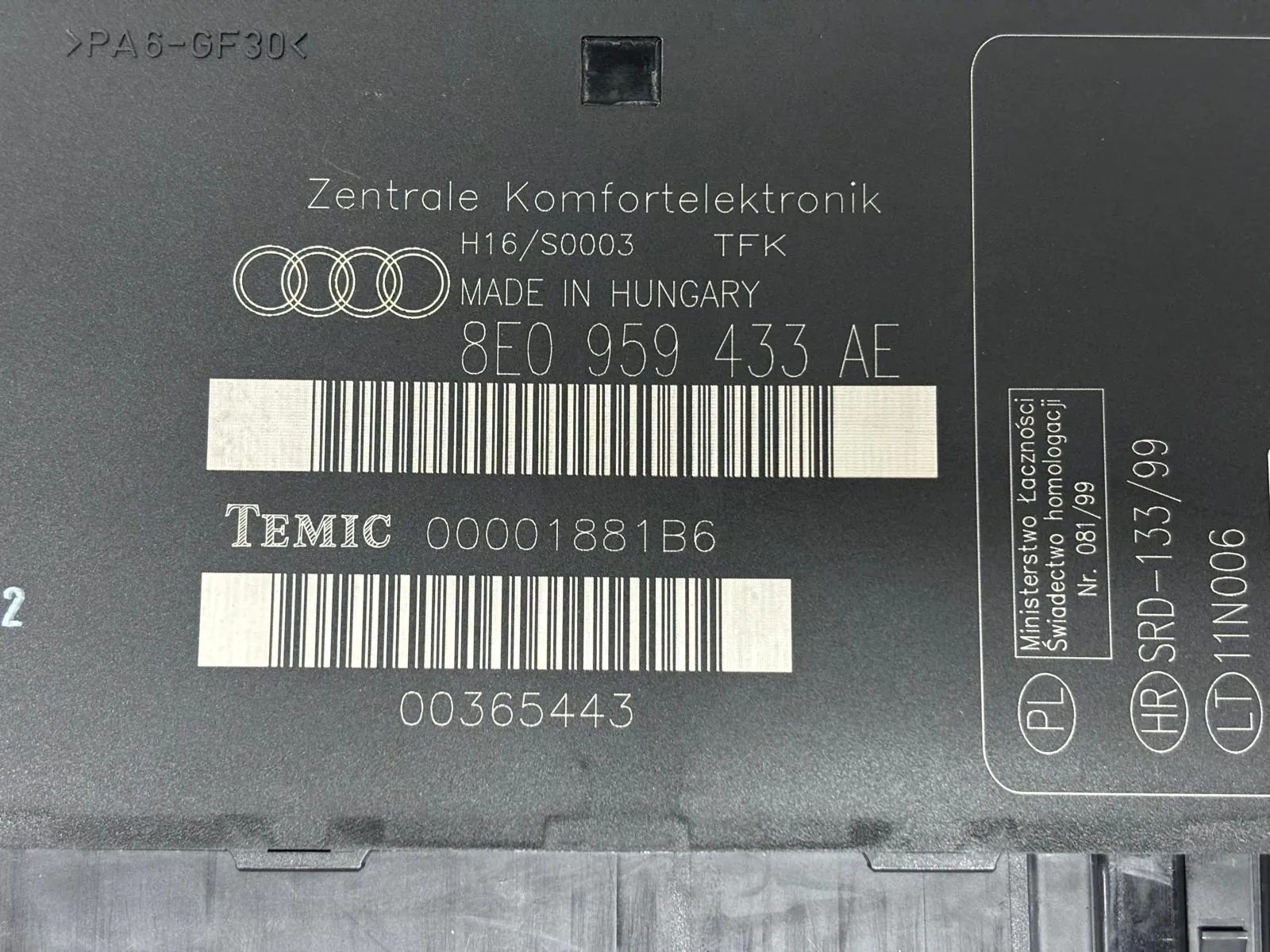 Módulo confort AUDI A4 (8E2, B6) Imagem-1