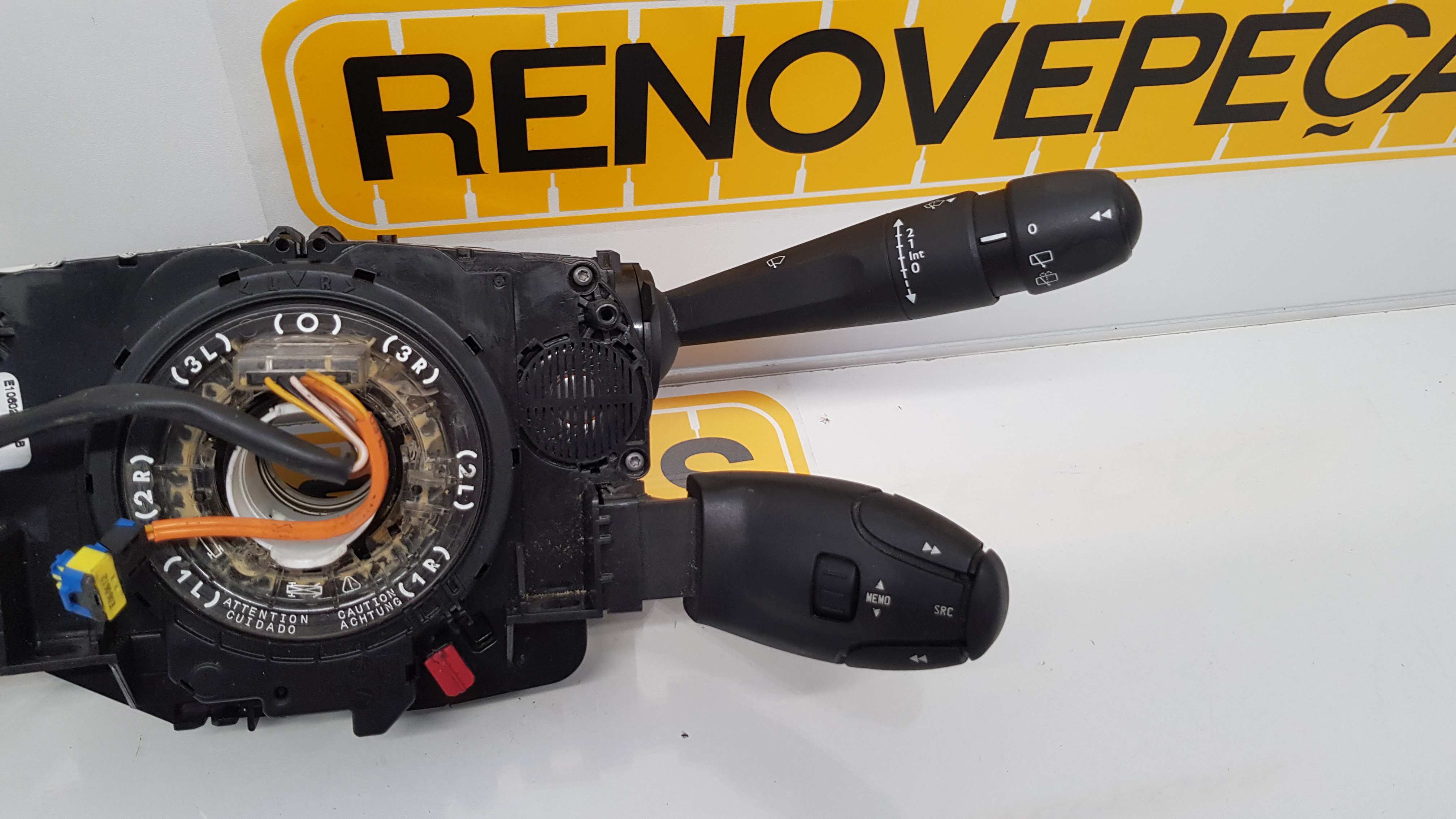 Conjunto / manetes de luzes e limpa vidros PEUGEOT 208 Imagem-1