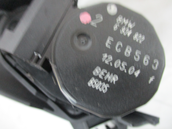 Motor del compuerta de la calefacción BMW 3 Touring (E46) Imagem-3