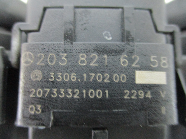 Interruptor / Botao MERCEDES-BENZ Classe C (W203) Imagem-3