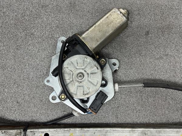 Elevador vidros frente direito NISSAN Almera I Hatchback (N15) Imagem-2