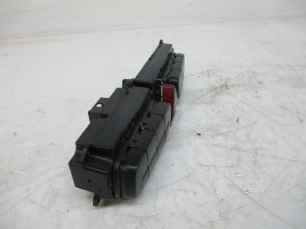 Interruptor / Botao MERCEDES-BENZ Classe C (W203) Imagem-2
