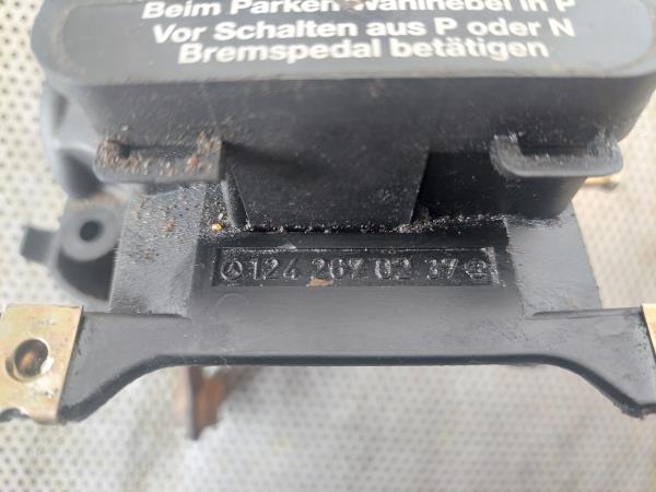 Seletor caixa velocidades MERCEDES-BENZ Três volumes (W124) Imagem-3