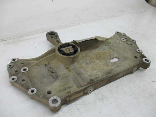 Subchasis delantero VOLKSWAGEN Golf V (1K1) Imagem-1