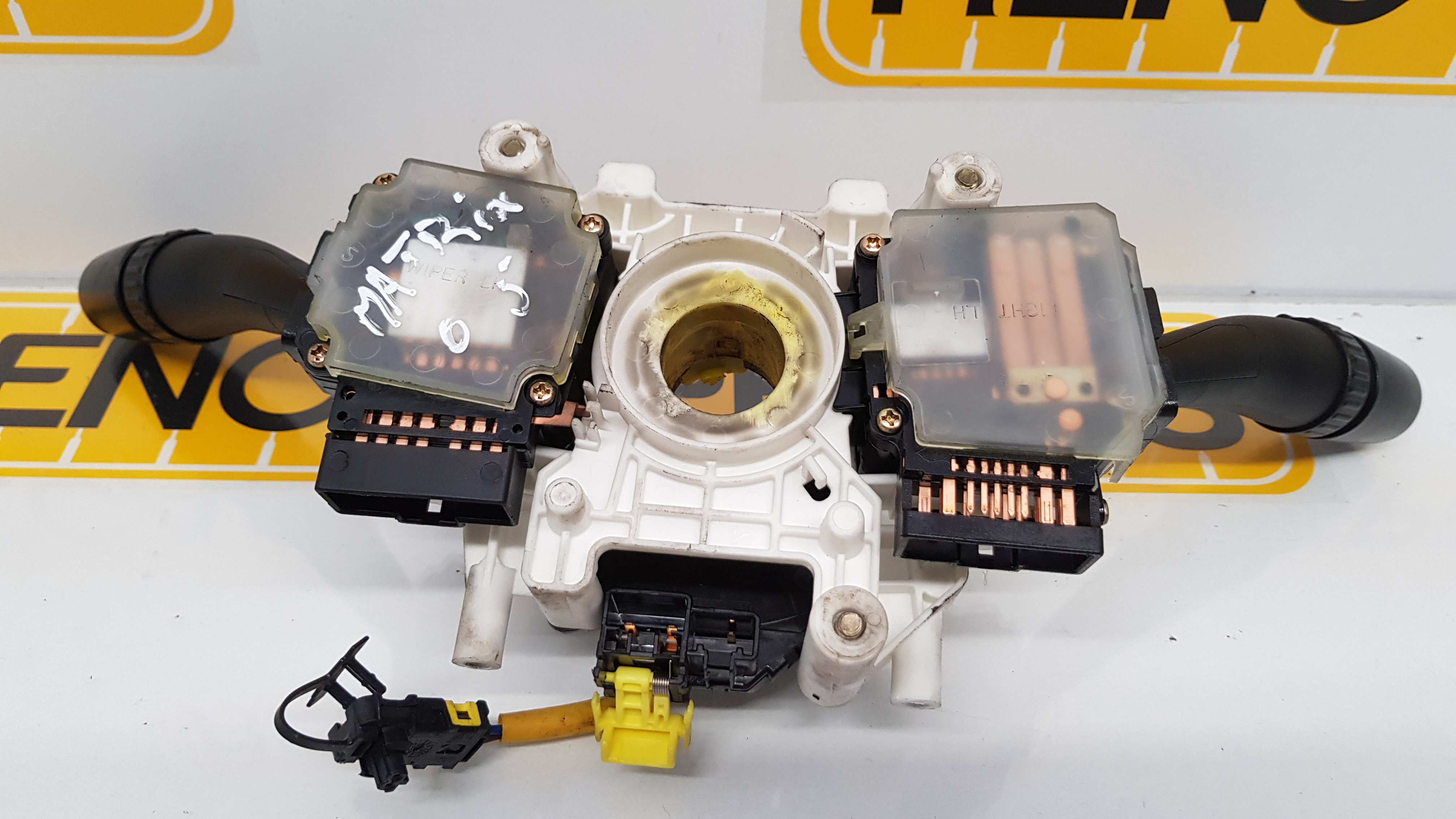 Conjunto / manetes de luzes e limpa vidros HYUNDAI Matrix (FC) Imagem-4