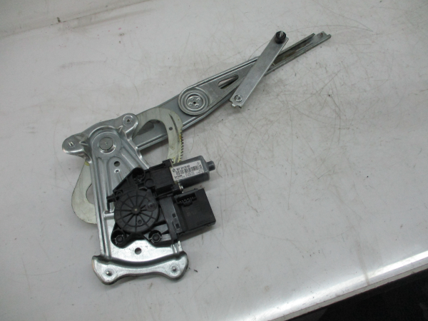 Elevador vidros frente direito RENAULT Megane III (BZ0_) Imagem-4