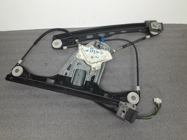 Elevador vidros frente direito MERCEDES-BENZ Classe C (W203) Imagem-1