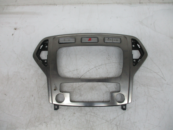 Friso / Frisos FORD Mondeo IV (BA7) Imagem-1 Friso / Frisos FORD Mondeo IV (BA7) Imagem-1
