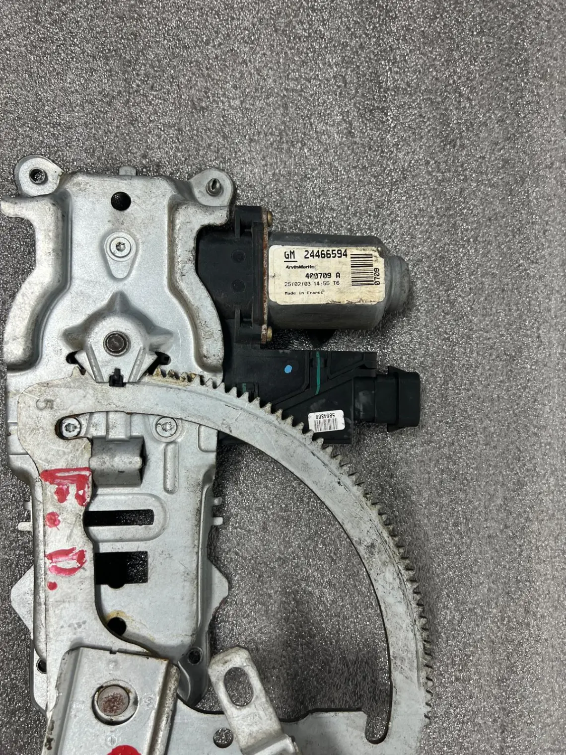 Elevador vidros frente direito OPEL Corsa C