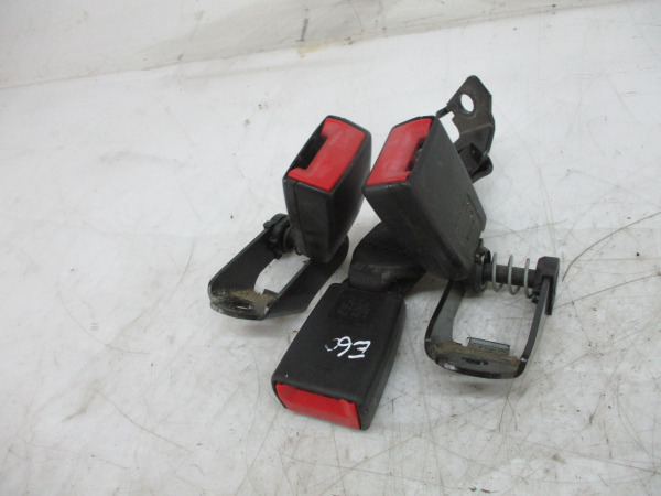 Hebilla de cinturón trasero izquierdo BMW 5 (E60) Imagem-1