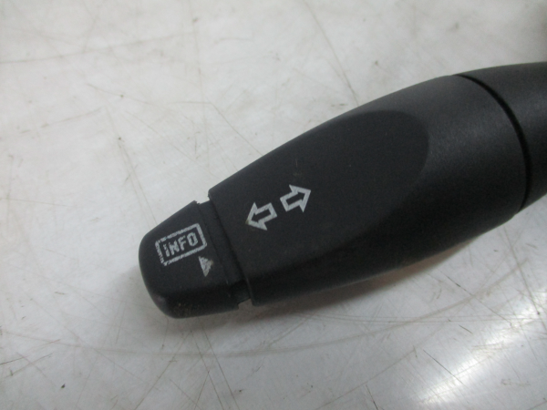 Conjunto / manetes de luzes e limpa vidros FORD Focus I (DAW, DBW) Imagem-1