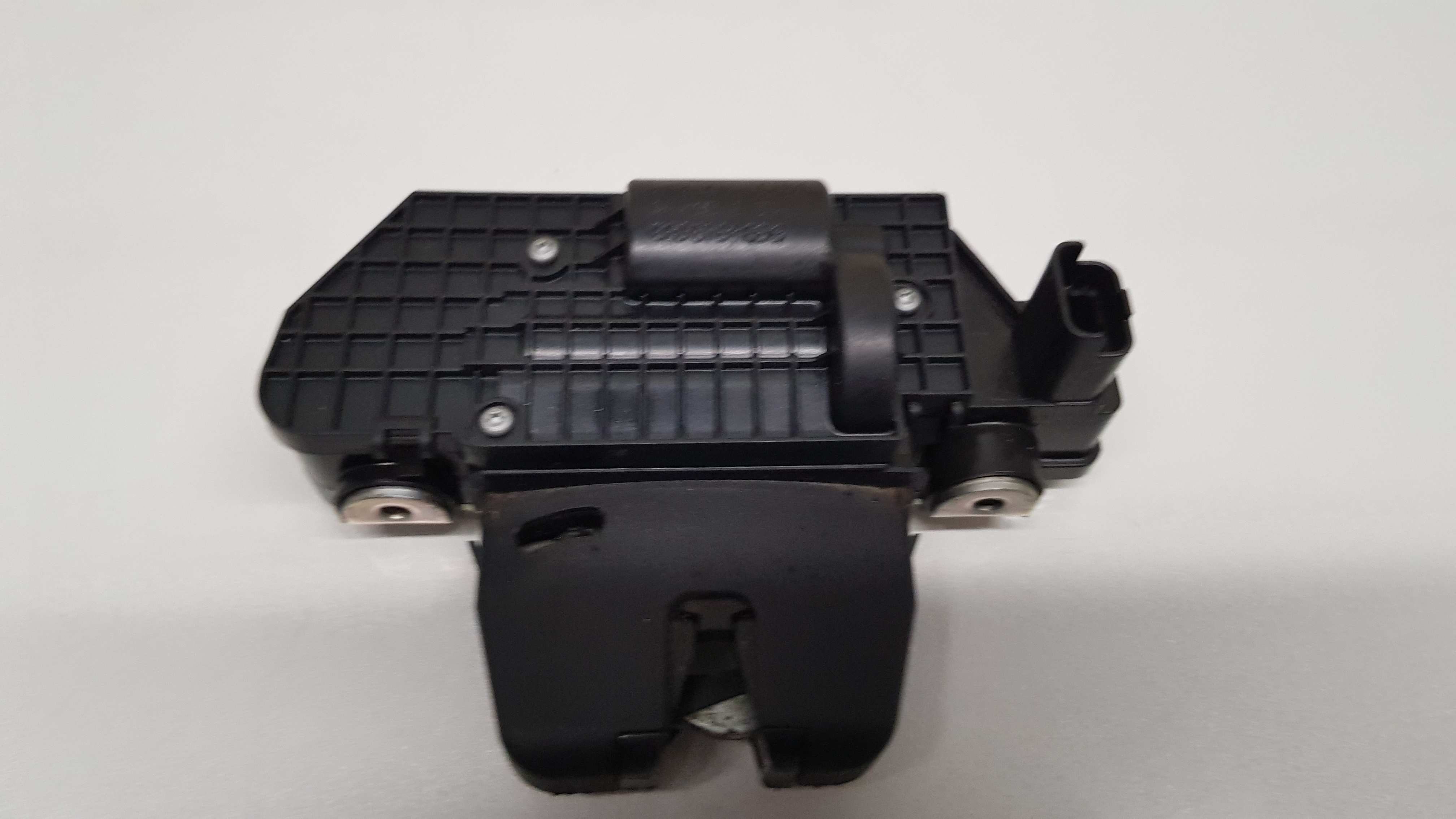 Motor Fecho Mala PEUGEOT 208 Imagem-1