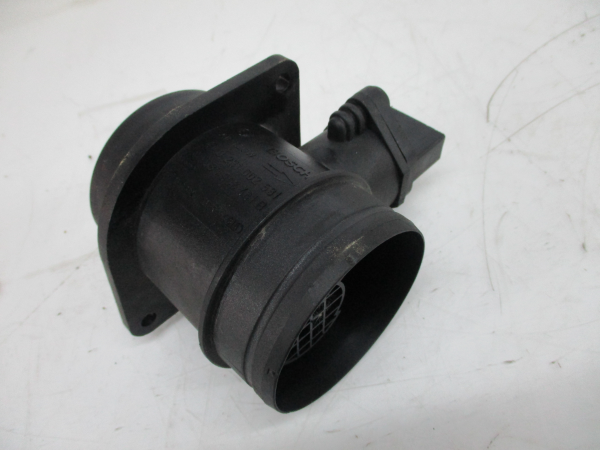 Medidor massa de ar / MAF VOLKSWAGEN Golf V (1K1) Imagem-2