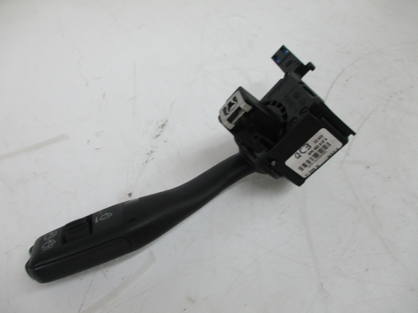 Conjunto / manetes de luzes e limpa vidros AUDI A3 (8P1) Imagem-1