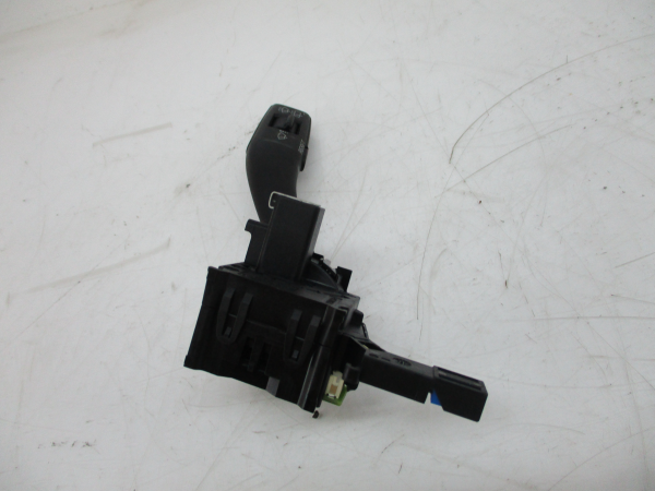 Conjunto / manetes de luzes e limpa vidros AUDI A3 (8P1) Imagem-2