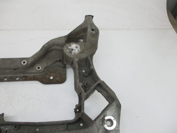 Subchasis delantero MERCEDES-BENZ Classe C (W203) Imagem-5