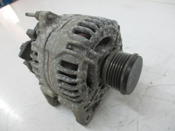 Alternador RENAULT Clio III (BR0/1, CR0/1) Imagem-2