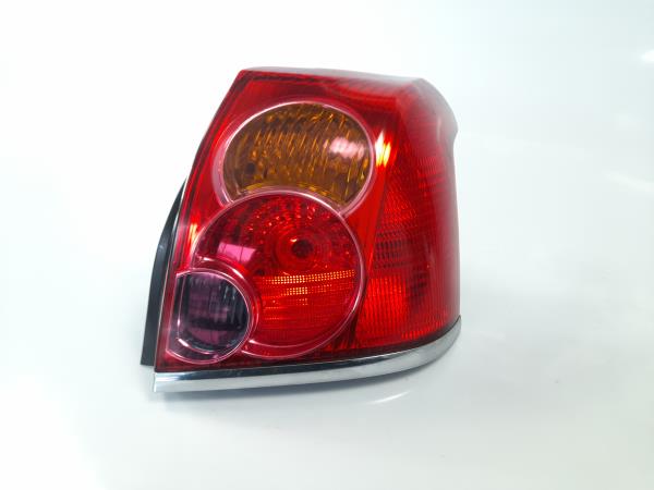 Farolim direito TOYOTA Avensis Liftback (_T25_)