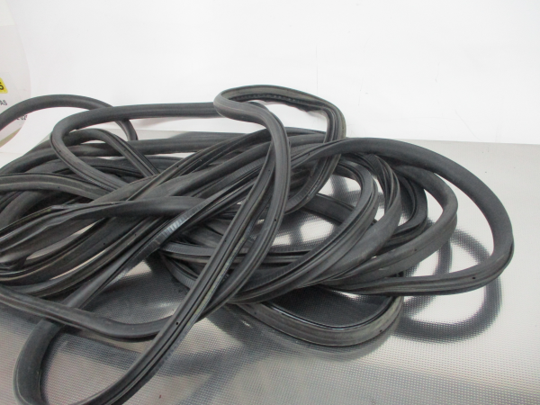 Goma genérica VOLKSWAGEN Multivan Imagem-3