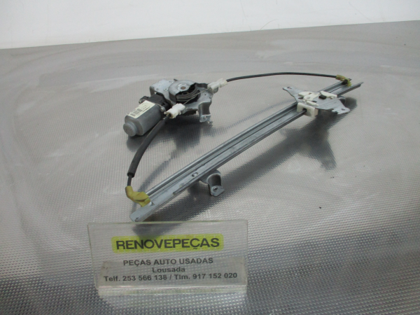 Elevador vidros frente direito NISSAN Note (E11, NE11)