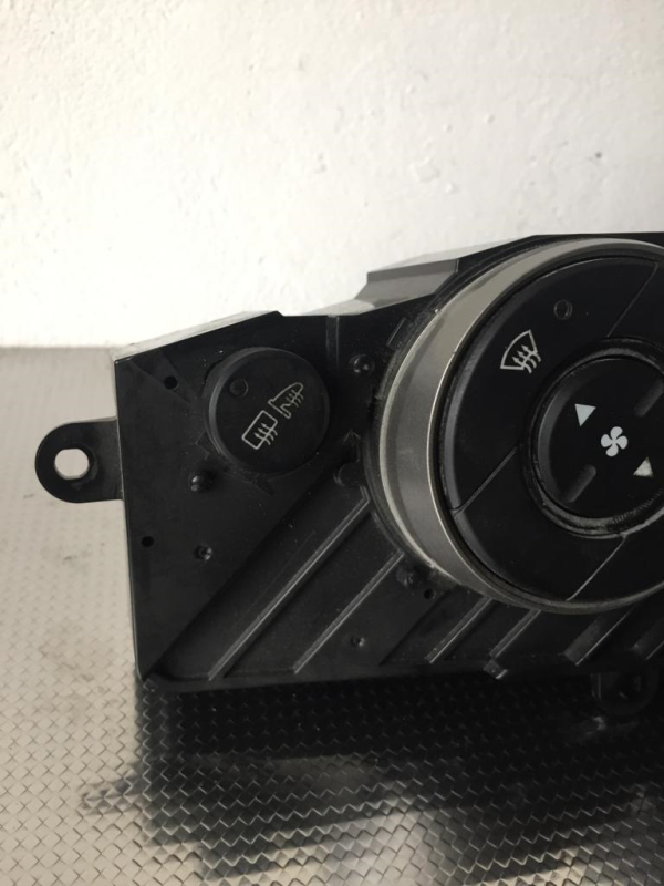 Comando chauffage / sofagem HONDA Civic VIII Hatchback (FN_, FK_) Imagem-9 Comando chauffage / sofagem HONDA Civic VIII Hatchback (FN_, FK_) Imagem-9
