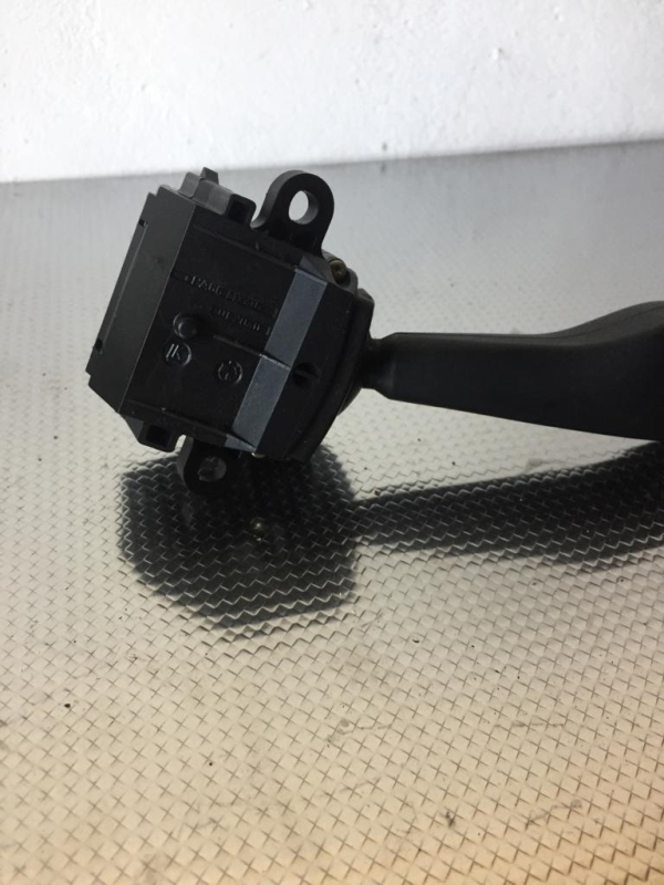 Conjunto / manetes de luzes e limpa vidros BMW 3 (E46) Imagem-5