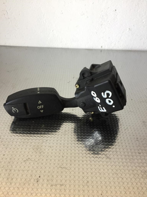 Conjunto / manetes de luzes e limpa vidros BMW 5 (E60)