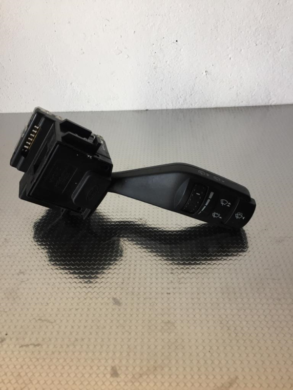 Conjunto / manetes de luzes e limpa vidros FORD Focus II (DA_)