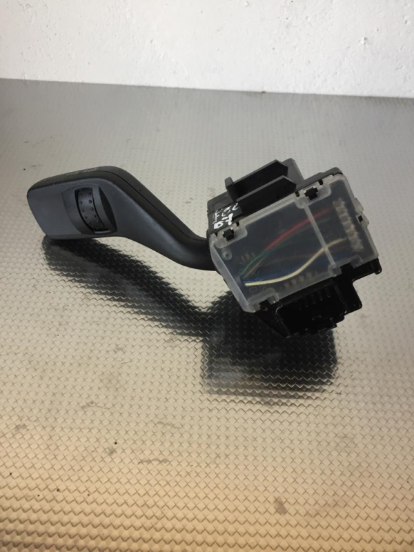 Conjunto / manetes de luzes e limpa vidros FORD Focus II (DA_) Imagem-4