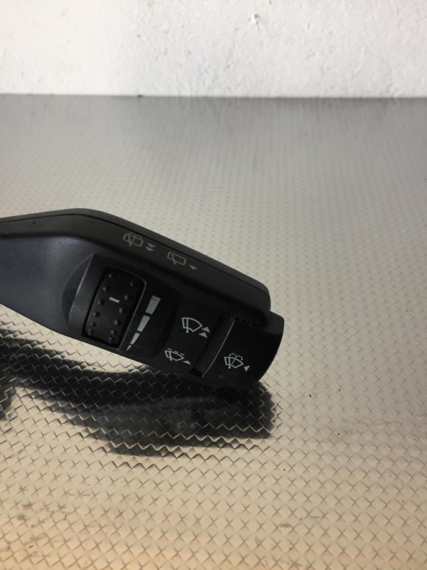 Conjunto / manetes de luzes e limpa vidros FORD Focus II (DA_) Imagem-8