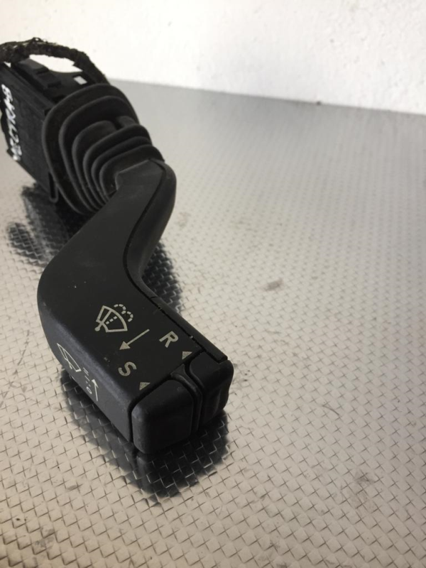 Conjunto / manetes de luzes e limpa vidros OPEL Vectra B (36_) Imagem-2