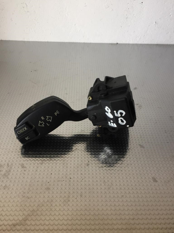 Conjunto / manetes de luzes e limpa vidros BMW 5 (E60)