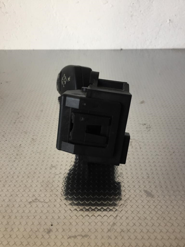 Conjunto / manetes de luzes e limpa vidros BMW 5 (E60) Imagem-4