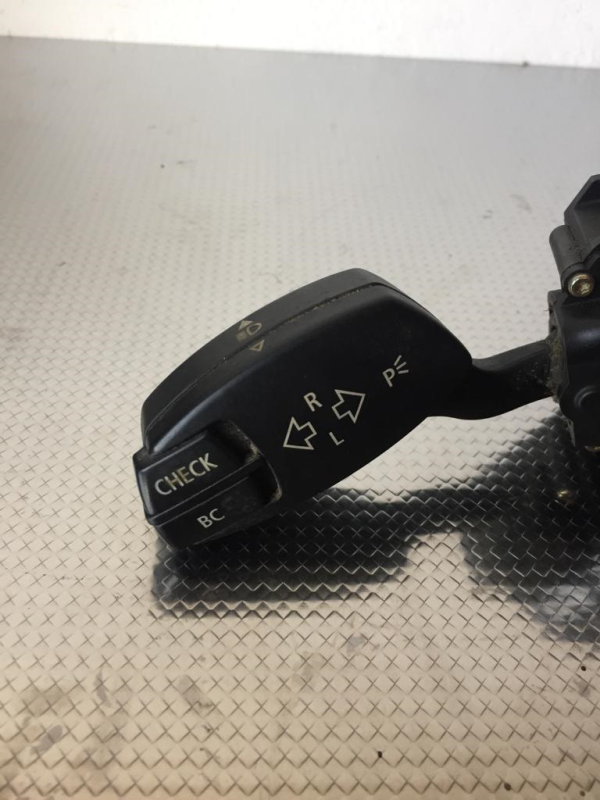 Conjunto / manetes de luzes e limpa vidros BMW 5 (E60) Imagem-6