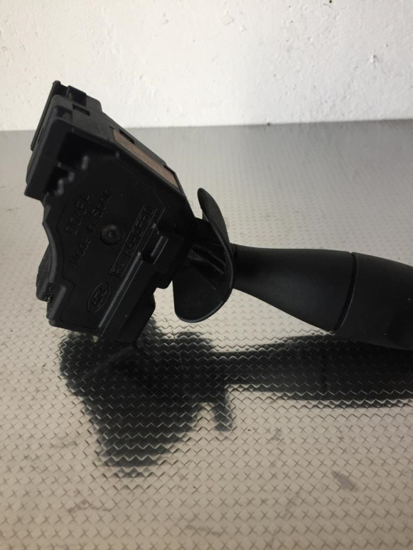 Conjunto / manetes de luzes e limpa vidros FORD Fiesta V (JH_, JD_) Imagem-5