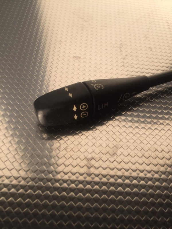 Conjunto / manetes de luzes e limpa vidros MERCEDES-BENZ Classe C (W203) Imagem-1