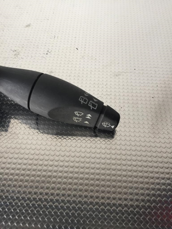 Conjunto / manetes de luzes e limpa vidros FORD Fiesta V (JH_, JD_) Imagem-1