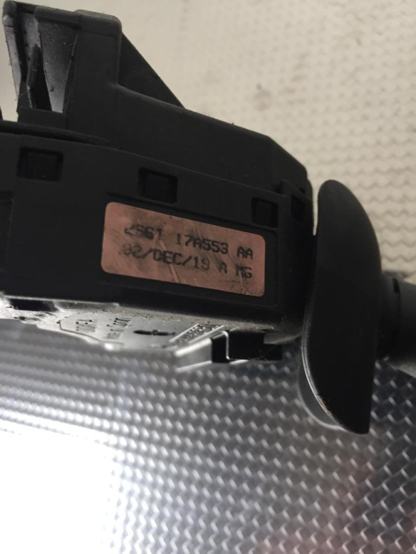 Conjunto / manetes de luzes e limpa vidros FORD Fiesta V (JH_, JD_) Imagem-3