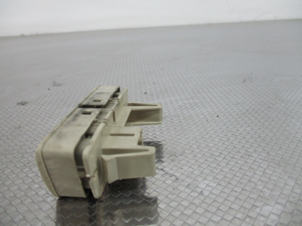 Interruptor / Botao LANCIA Musa (350_) Imagem-2