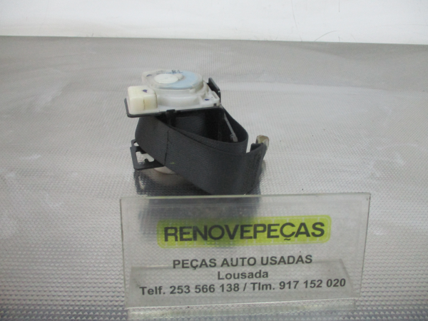 Left rear seatbelt TOYOTA Corolla Hatchback (_E12_)