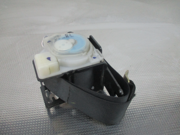 Left rear seatbelt TOYOTA Corolla Hatchback (_E12_) Imagem-1