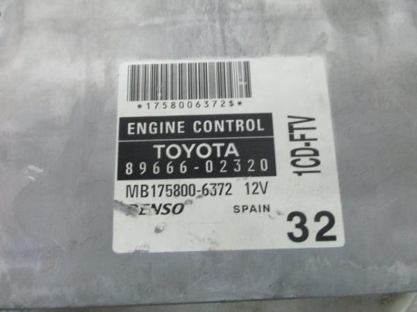 Kit imobilizador TOYOTA Corolla Hatchback (_E12_) Imagem-7